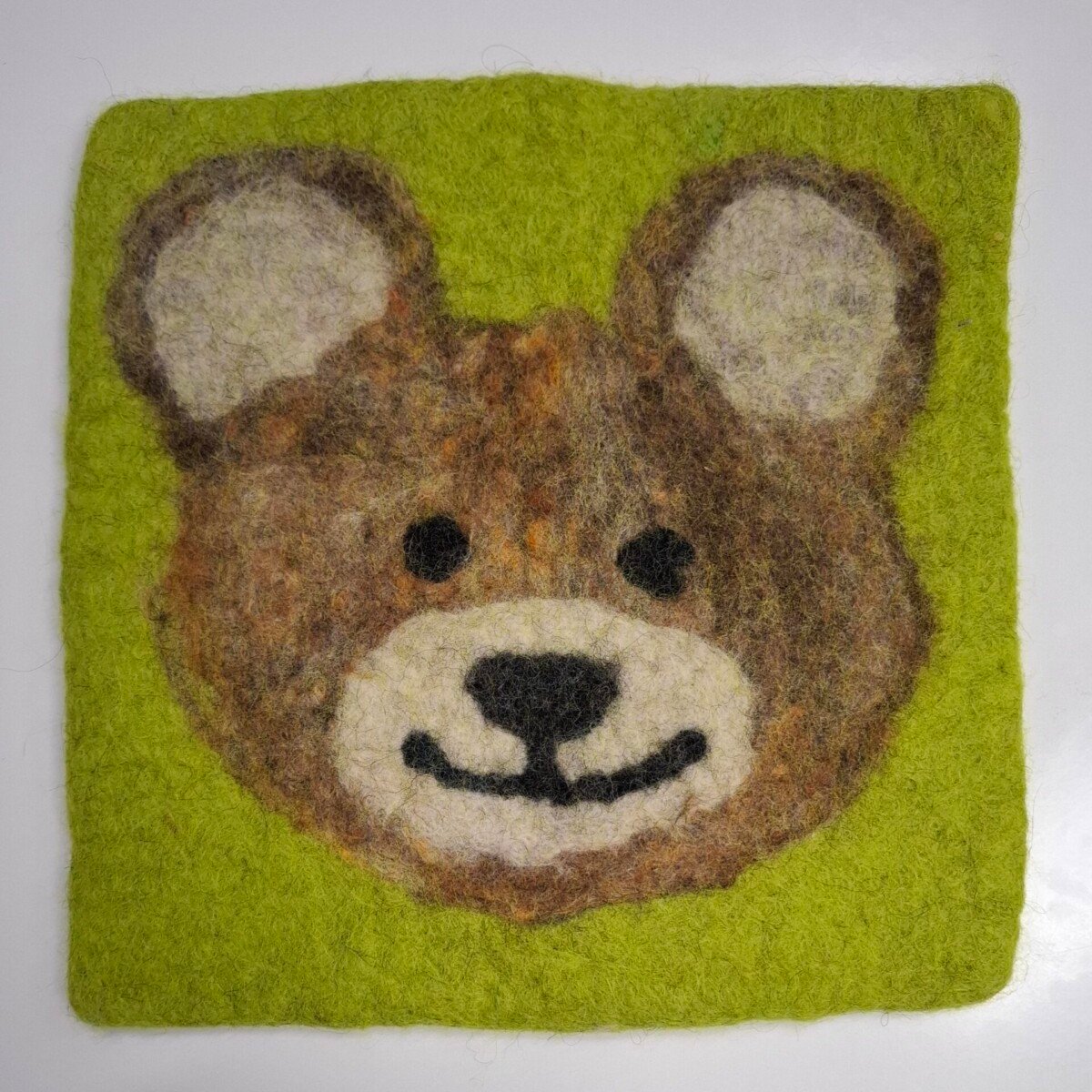 Metsäneläimet Karhu Pannunalunen